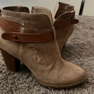 Francesca’s suede booties with leather details